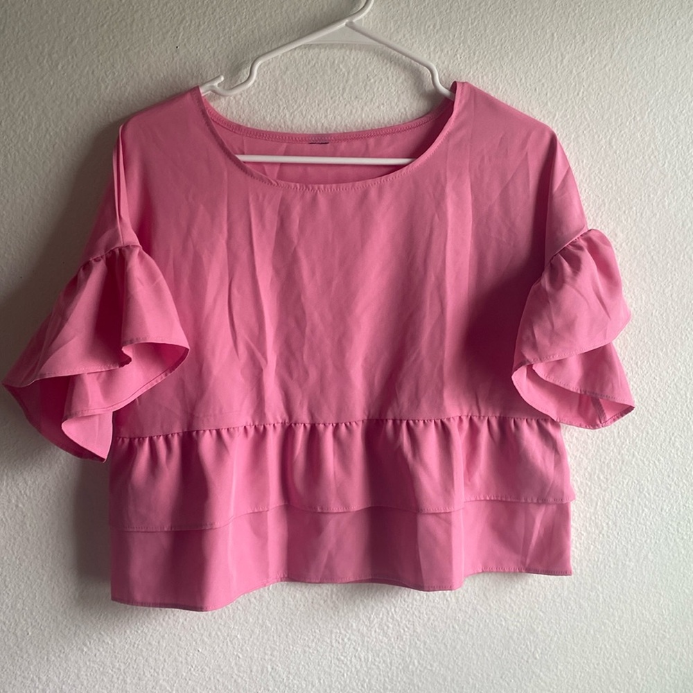 short sleeved- size medium- light pink- cropped-